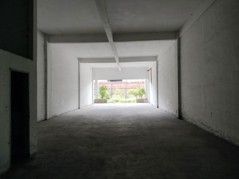 Warehouse for Rent in Seksyen 33 (Shah Alam) - Jessica Hoe - PropertyGuru.com.my