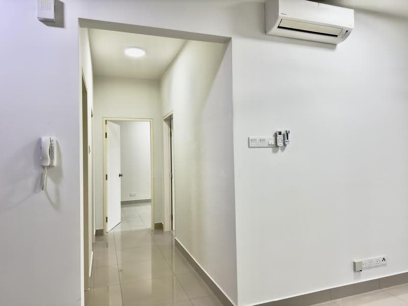 Kondominium untuk Disewa di Sofiya Residensi - SY YAP - Corridor - PropertyGuru.com.my