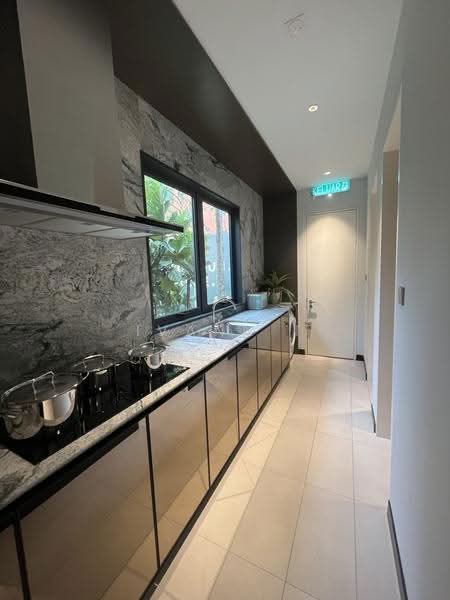 Kondominium untuk Dijual di Aosis Mont Kiara - Ivann T - Kitchen - PropertyGuru.com.my