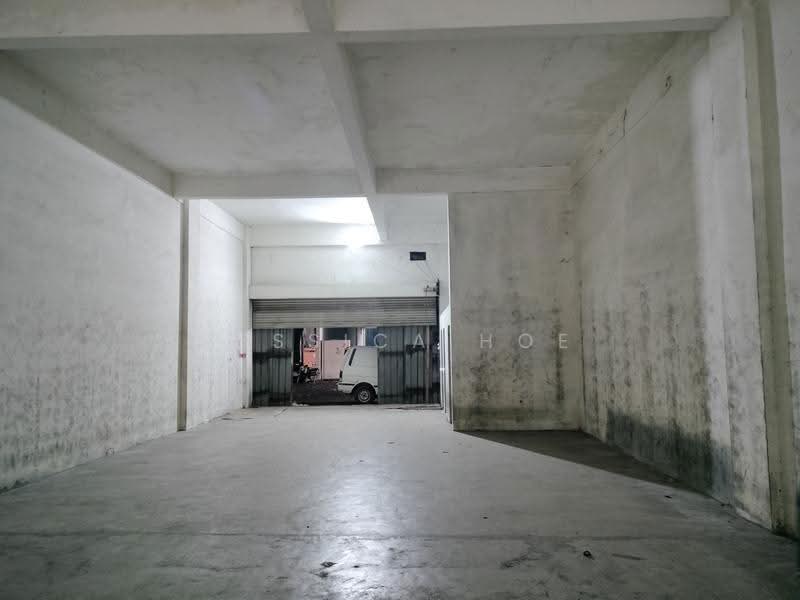 Warehouse for Rent in Seksyen 33 (Shah Alam) - Jessica Hoe - Interior - PropertyGuru.com.my
