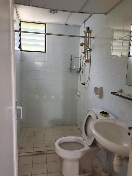Condominium for Rent at Miami Green - Ryan Sim - Bathroom - PropertyGuru.com.my