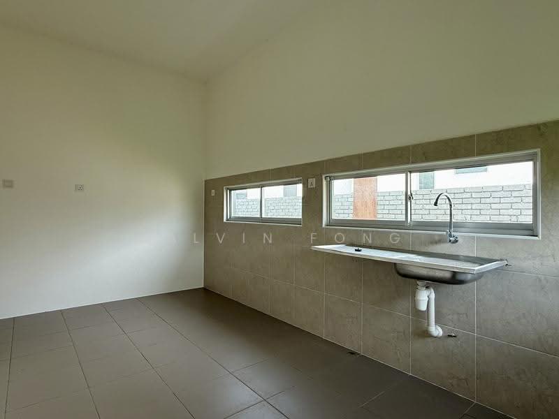 Bungalow House for Rent in Bandar Puteri Jaya (Sungai Petani) - Calvin Fong - Part of kitchen - PropertyGuru.com.my