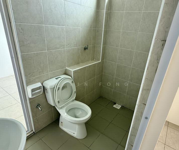 Bungalow House for Rent in Bandar Puteri Jaya (Sungai Petani) - Calvin Fong - Common bathroom - PropertyGuru.com.my