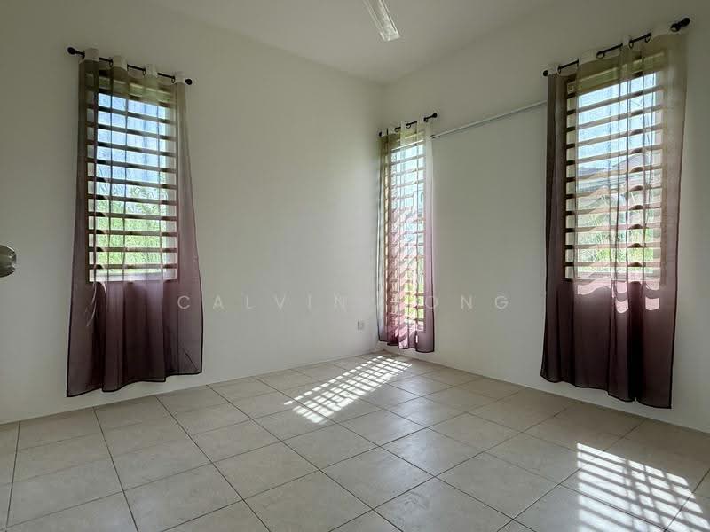 Bungalow House for Rent in Bandar Puteri Jaya (Sungai Petani) - Calvin Fong - 3rd bedroom - PropertyGuru.com.my
