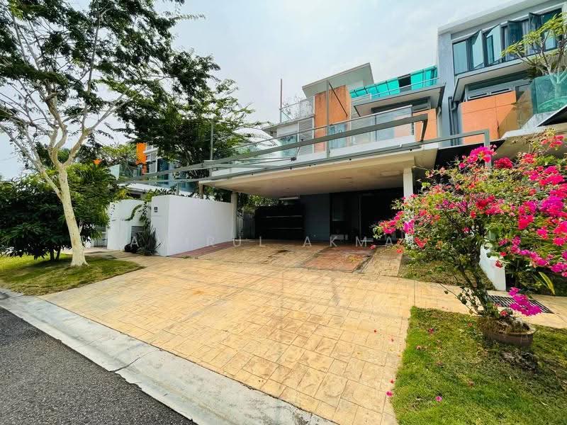 Rumah Berkembar untuk Dijual di Bandar Baru Bangi (Selangor) - Amirul Akmal - Exterior - PropertyGuru.com.my