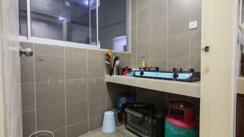 Apartment for Sale at Pangsapuri Seri Mutiara - Fauran Nawawi - Kitchen - PropertyGuru.com.my