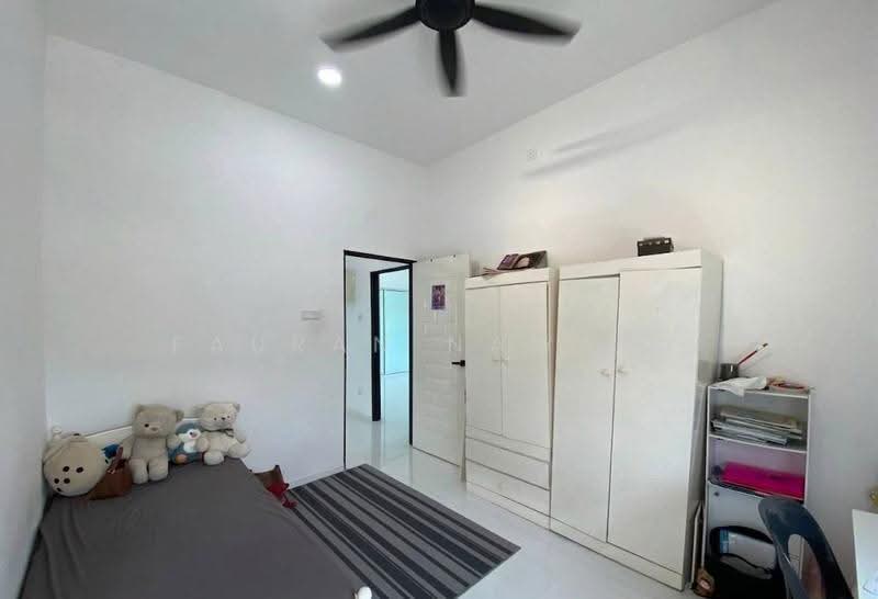 Bungalow House for Sale in Bangi (Selangor) - Fauran Nawawi - PropertyGuru.com.my