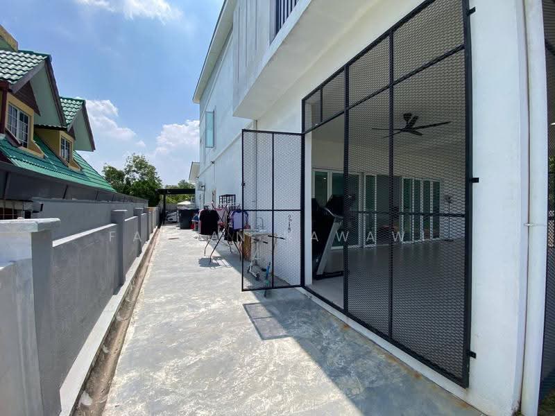 Bungalow House for Sale in Bangi (Selangor) - Fauran Nawawi - PropertyGuru.com.my