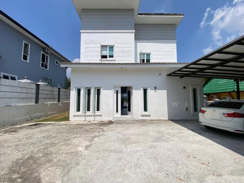 Bungalow House for Sale in Bangi (Selangor) - Fauran Nawawi - PropertyGuru.com.my