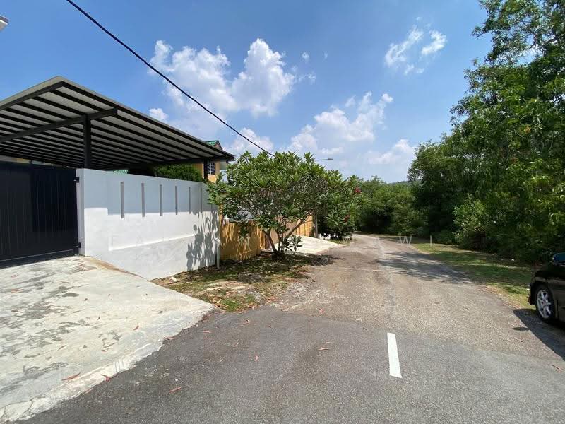 Bungalow House for Sale in Bangi (Selangor) - Fauran Nawawi - PropertyGuru.com.my