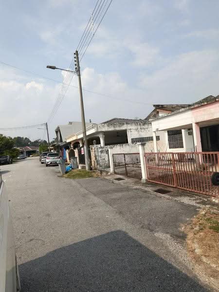 Rumah Teres 1-Tingkat untuk Dijual di Taman Rasah Jaya (Rasah) - Danny Shoa - Exterior - PropertyGuru.com.my