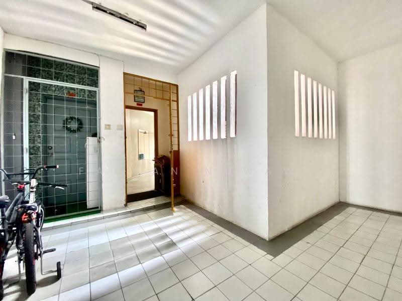 Kondominium untuk Dijual di Sri Angsana Hilir - Fauran Nawawi - Entrance - PropertyGuru.com.my