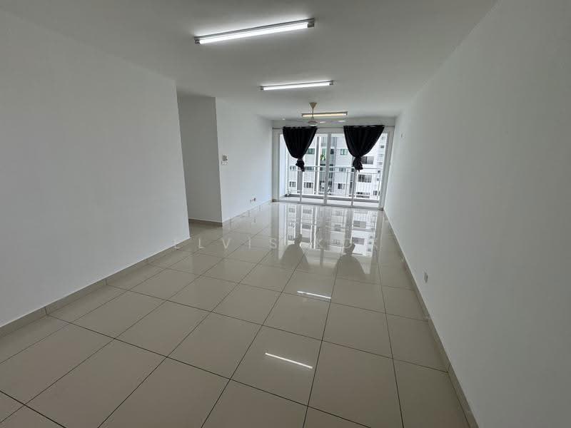 Kondominium untuk Dijual di Bayu Sentul - Elvis Kok - Living Room - PropertyGuru.com.my