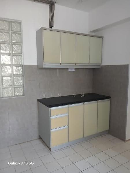 Kondominium untuk Dijual di Kelana Puteri - Ben Ng - Kitchen - PropertyGuru.com.my