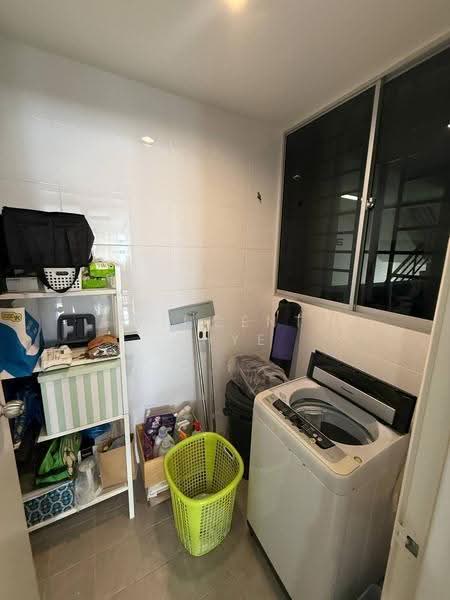 Kediaman Servis untuk Dijual di Koi Kinrara - Vincent Chye - Interior - PropertyGuru.com.my