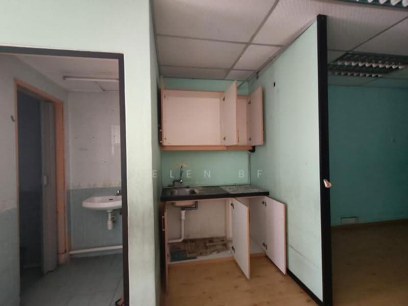 Shop / Office for Rent in Cheng (Melaka) - Helen BF - Kitchen - PropertyGuru.com.my