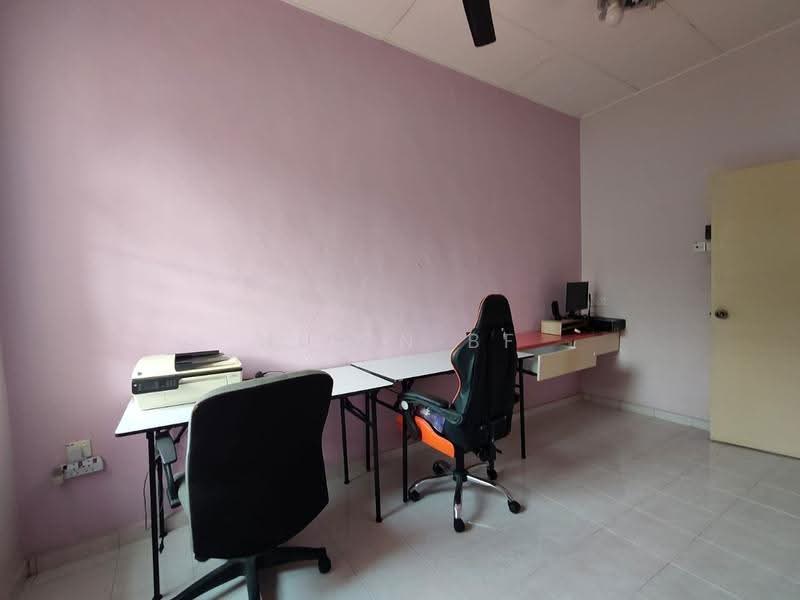 Rumah Teres 2-Tingkat untuk Dijual di Taman Saujana Indah (Bukit Katil) - Helen BF - Study - PropertyGuru.com.my