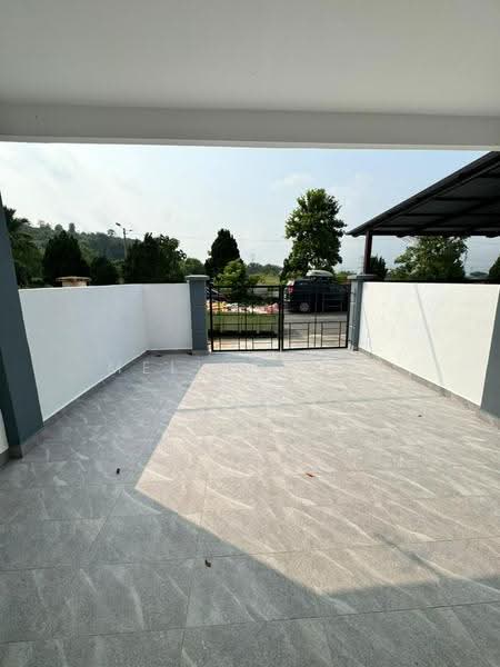 Rumah Teres 2.5-Tingkat untuk Dijual di Taman Scientex Kulai (Sedenak) - Melinda Ee - Exterior - PropertyGuru.com.my
