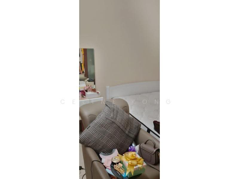 Kondominium untuk Dijual di Sri Desa - Celine Kong - Bedroom - PropertyGuru.com.my