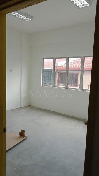 Shop / Office untuk Disewa di Taman Gombak Jaya (Gombak) - Arbain Mahmood - Interior - PropertyGuru.com.my