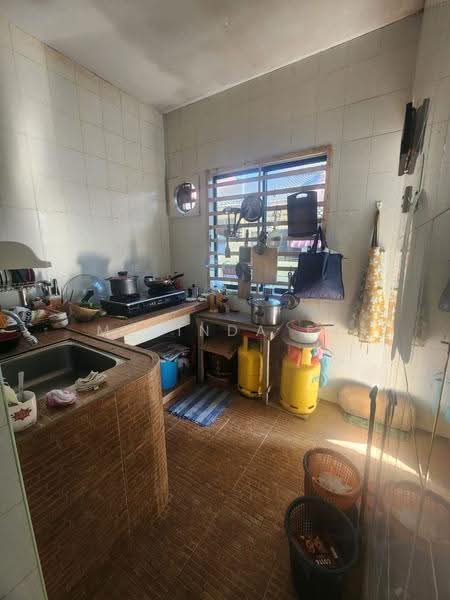 1-storey Terraced House for Sale in Bandar Putra Kulai (Kulai) - Melinda Ee - Kitchen - PropertyGuru.com.my