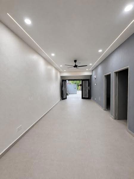 Rumah Teres 1-Tingkat untuk Dijual di Taman Skudai Baru (Skudai) - Melinda Ee - Living Room - PropertyGuru.com.my