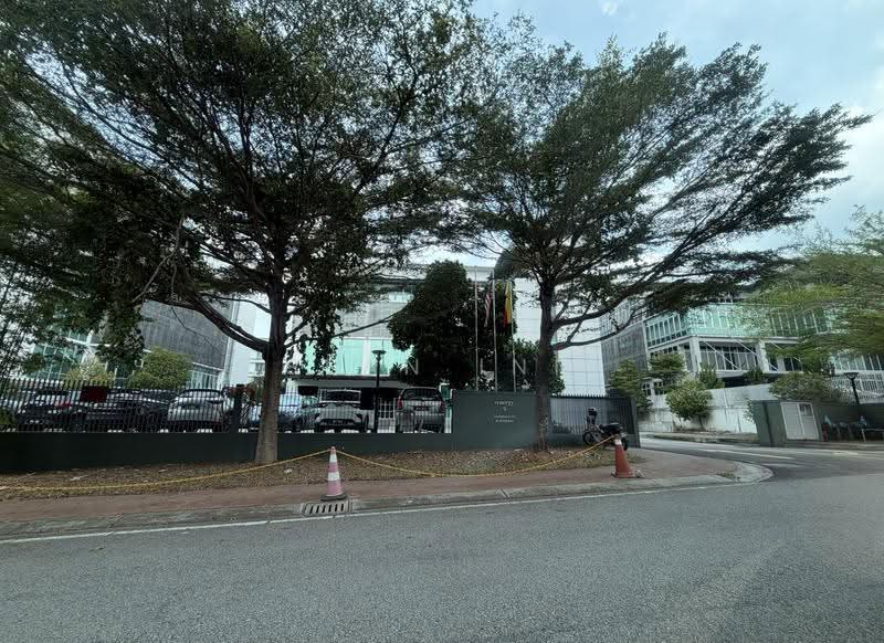 Pejabat untuk Dijual di Glenmarie (Selangor) - Sean Inn - Exterior - PropertyGuru.com.my