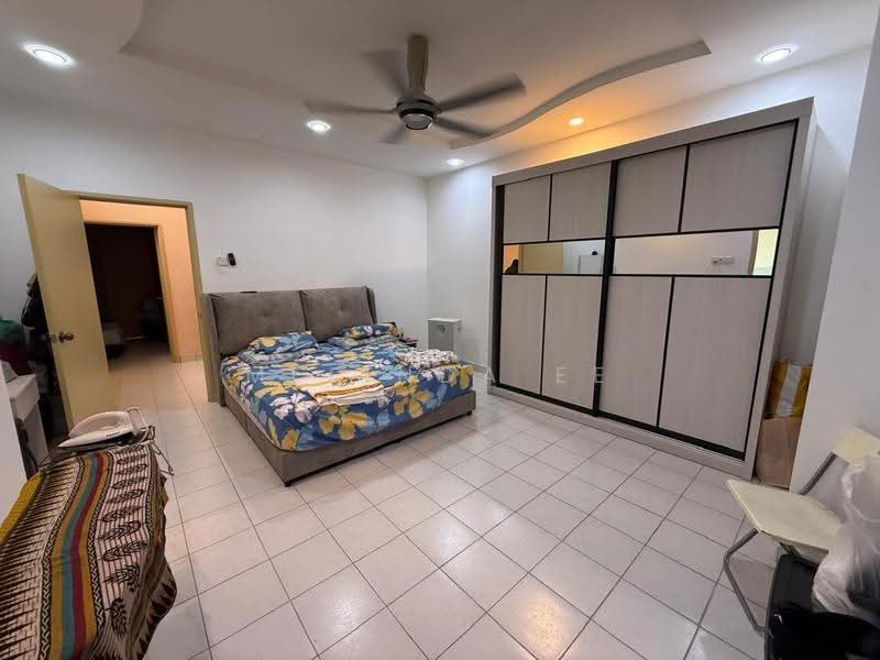Rumah Teres 2-Tingkat untuk Dijual di Taman Sierra Perdana (Masai) - Melinda Ee - Bedroom - PropertyGuru.com.my