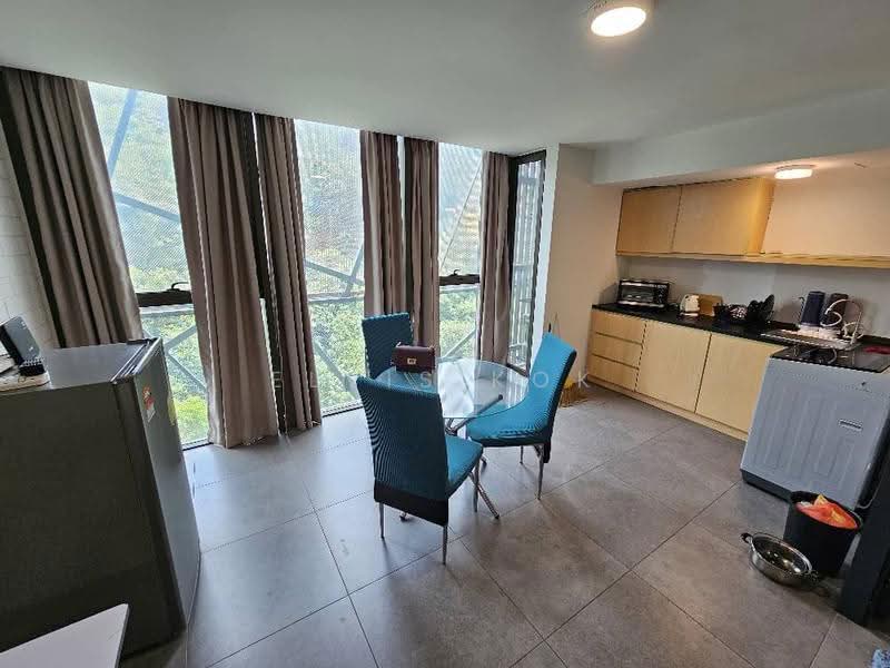 Kediaman Servis untuk Dijual di Empire Damansara - Elvis Kok - Dining Room - PropertyGuru.com.my