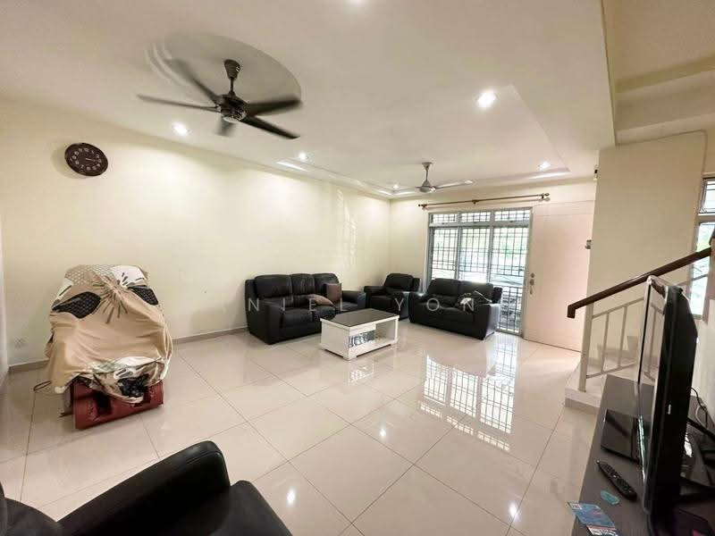 2-storey Terraced House for Sale in Taman Sri Pulai Perdana 2 (Skudai) - Daniel Yong - Living Room - PropertyGuru.com.my