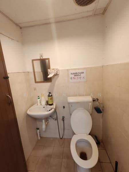 Kedai untuk Disewa di Taman Midah (Cheras) - Benson Lian - Bathroom - PropertyGuru.com.my