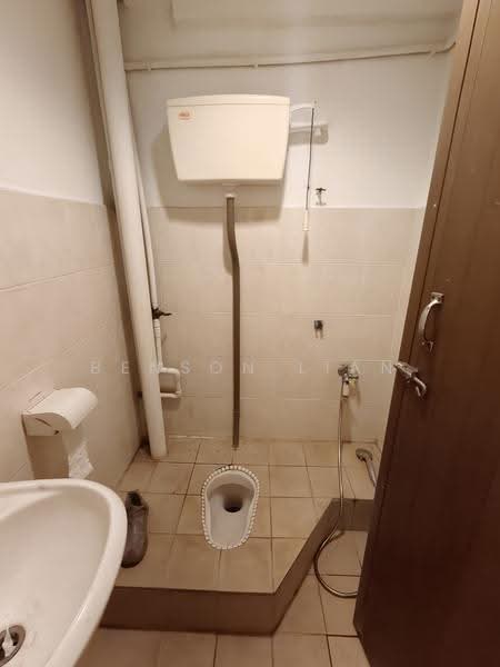 Kedai untuk Disewa di Taman Midah (Cheras) - Benson Lian - Bathroom - PropertyGuru.com.my