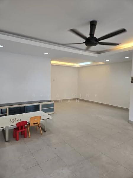 Rumah Teres 2-Tingkat untuk Disewa di Subang Bestari (Shah Alam) - Geraldine Chan - Living Room - PropertyGuru.com.my