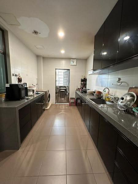Cluster House for Sale in Bandar Putra Kulai (Kulai) - JH Yap - Kitchen - PropertyGuru.com.my