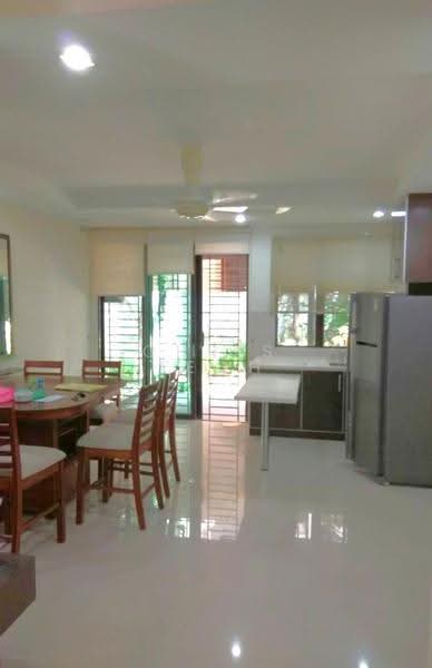 3-storey Terraced House for Rent in Tanjung Bungah (Penang) - Chris Teoh - Dining Room - PropertyGuru.com.my