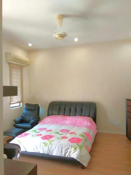 3-storey Terraced House for Rent in Tanjung Bungah (Penang) - Chris Teoh - Bedroom - PropertyGuru.com.my
