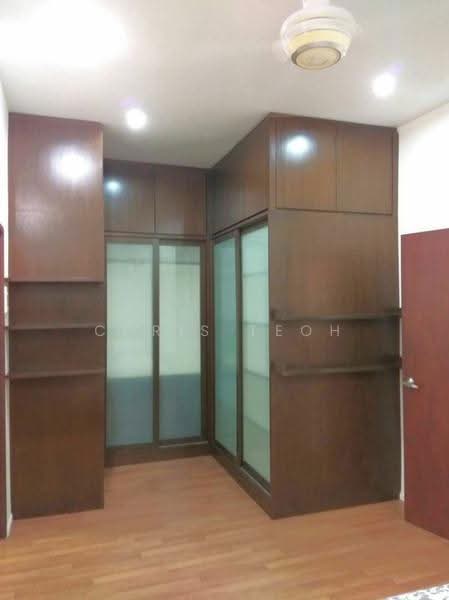 3-storey Terraced House for Rent in Tanjung Bungah (Penang) - Chris Teoh - Bedroom - PropertyGuru.com.my