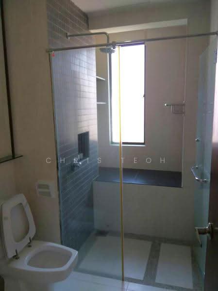 3-storey Terraced House for Rent in Tanjung Bungah (Penang) - Chris Teoh - Bathroom - PropertyGuru.com.my
