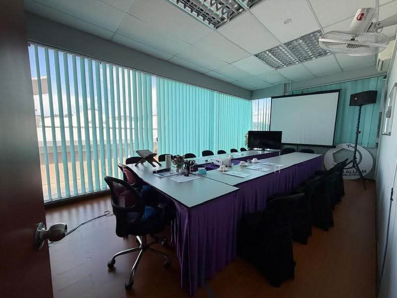 Shop for Rent in Kota Kinabalu (Sabah) - Celine Teah - Interior - PropertyGuru.com.my