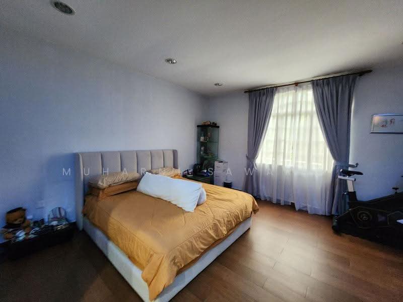 Bungalow House untuk Dijual di Sultan Abdul Aziz Shah Golf & Country Club (Shah Alam) - muharni sawarin - Bedroom - PropertyGuru.com.my