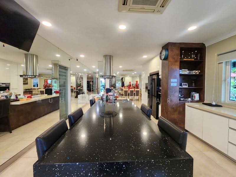 Bungalow House untuk Dijual di Sultan Abdul Aziz Shah Golf & Country Club (Shah Alam) - muharni sawarin - Kitchen - PropertyGuru.com.my