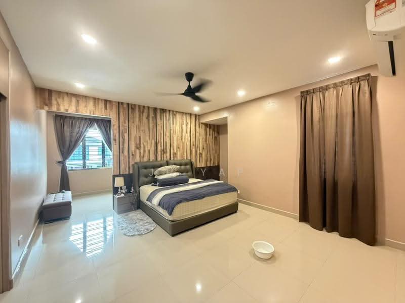 Cluster House for Sale in Bandar Putra Kulai (Kulai) - JH Yap - Bedroom - PropertyGuru.com.my