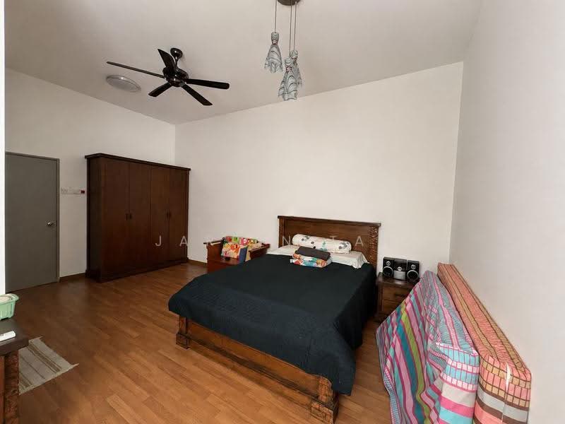 Semi-Detached House for Sale in Canary Garden (Klang) - Jarren Tan - Bedroom - PropertyGuru.com.my