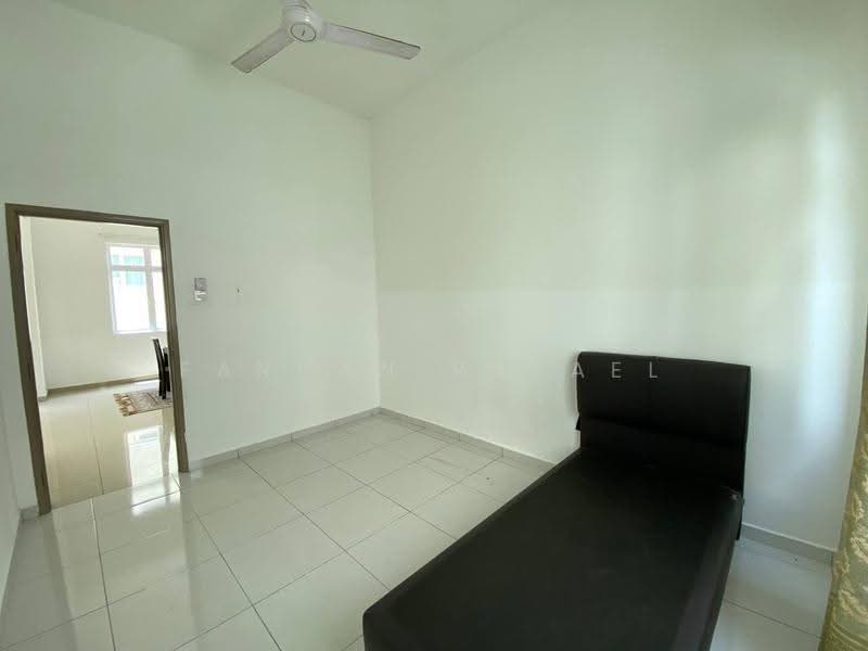 Rumah Teres 2-Tingkat untuk Dijual di Taman Bukit Senawang (Senawang) - Farhan Rafael - Bedroom - PropertyGuru.com.my
