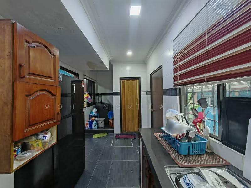 Rumah Teres 2-Tingkat untuk Dijual di Taman Sri Manja (Petaling Jaya) - Mohd Nor Fahmi - PropertyGuru.com.my
