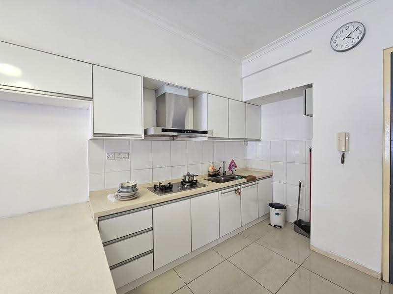 Kediaman Servis untuk Disewa di Renai Jelutong - Winny Su - Kitchen - PropertyGuru.com.my