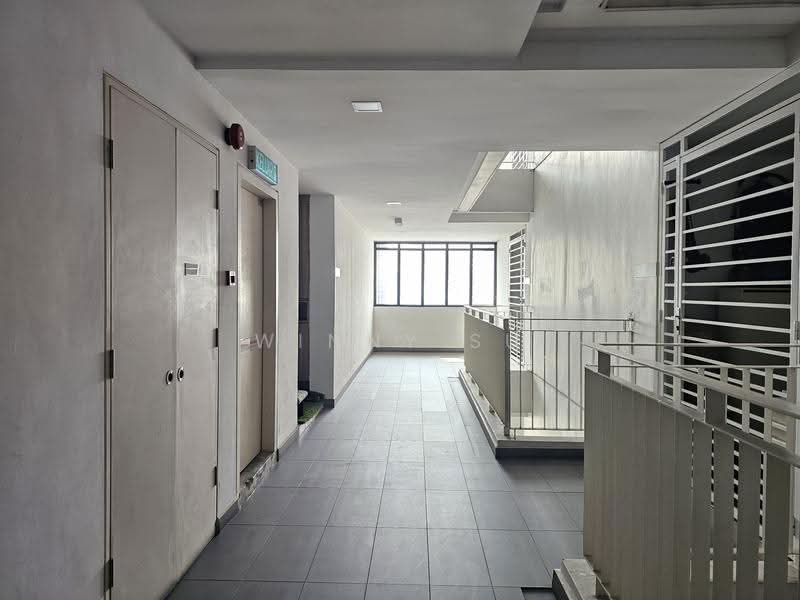 Kediaman Servis untuk Disewa di Renai Jelutong - Winny Su - Corridor - PropertyGuru.com.my
