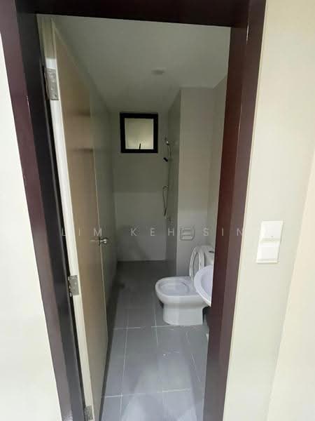Condominium for Rent at Ideal Venice Residency - Lim Keh Sin - Bathroom - PropertyGuru.com.my