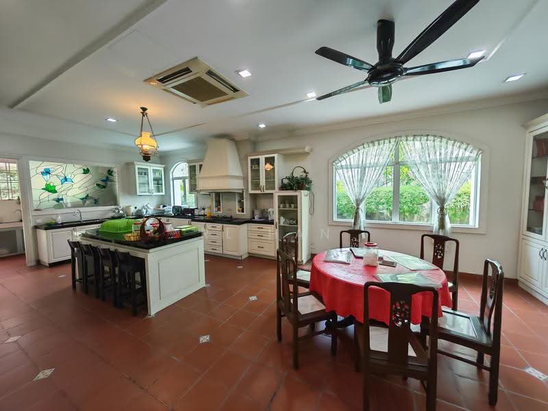 Bungalow House untuk Dijual di SS19 (Subang Jaya) - RL Han - Kitchen - PropertyGuru.com.my