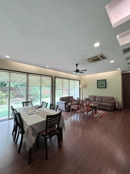 Bungalow House untuk Dijual di SS19 (Subang Jaya) - RL Han - Living Room - PropertyGuru.com.my